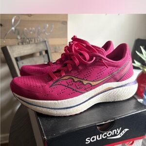 Saucony speed 3 Men's Pink Athletic Shoes
